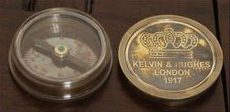 Kompas "Kelvin & Hughes" antik, dvoudílný, průměr 5 cm