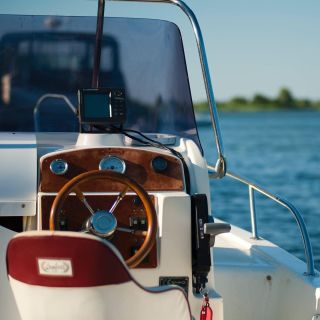 To je ale vedro, co? 😕 Je čas vyrazit k vodě a pořádně si užit léto. 🌊 Dovolená je většinou o krásných zážitcích, ale taky...